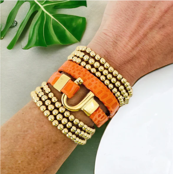 ORANGE HORSESHOE SPOTS LEATHER BRACELET WRAP